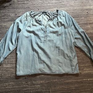 J.Jill Denim Chambray Peasant Shirt. Large